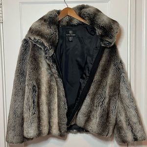 ALPINE DESIGN FAUX FUR SHORT COAT